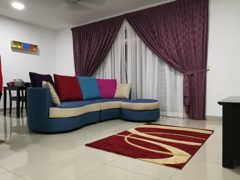 Teduhan Kasih Homestay بوتراجايا المظهر الخارجي الصورة