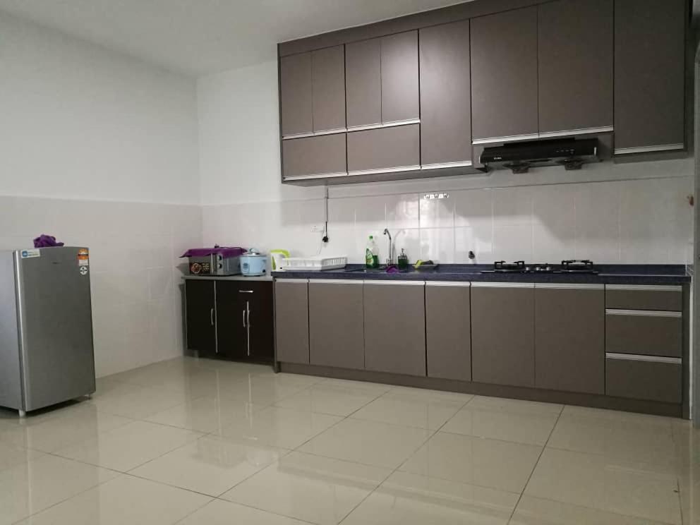 Teduhan Kasih Homestay بوتراجايا المظهر الخارجي الصورة