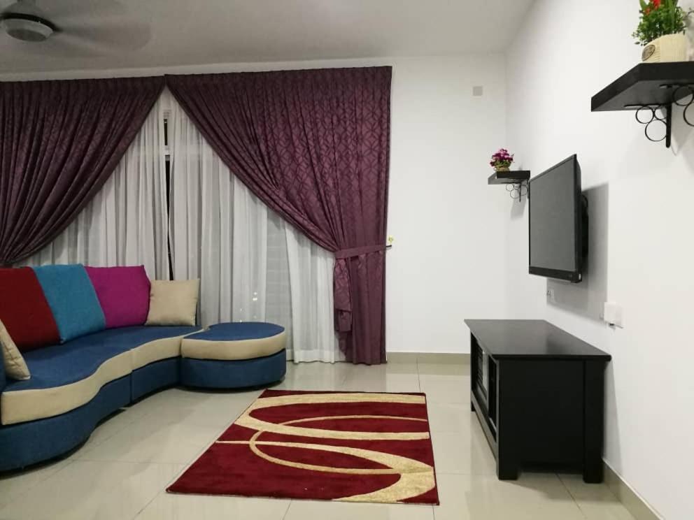 Teduhan Kasih Homestay بوتراجايا المظهر الخارجي الصورة